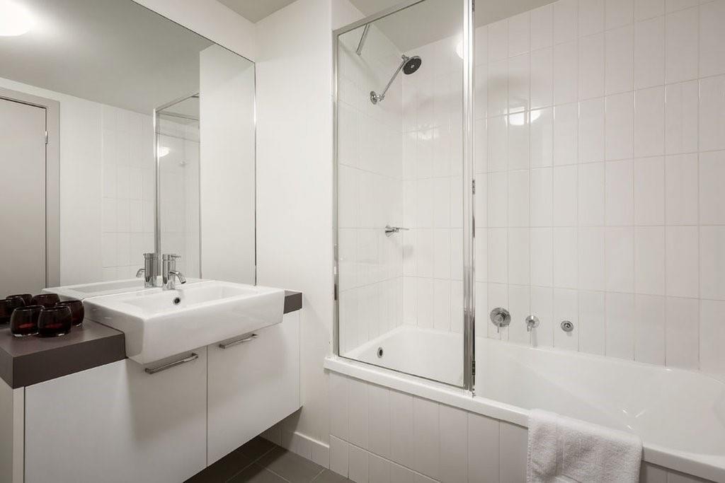 Quest Docklands Aparthotel Мелбърн Стая снимка